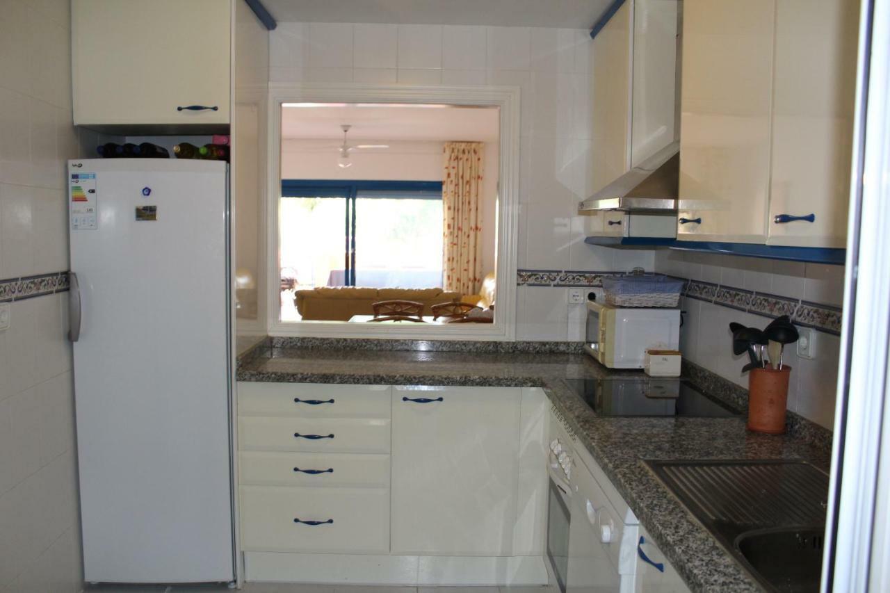 Duquesa Suites. Manilva ซานลุยส์ เดอ ซาบีนียัส ภายนอก รูปภาพ